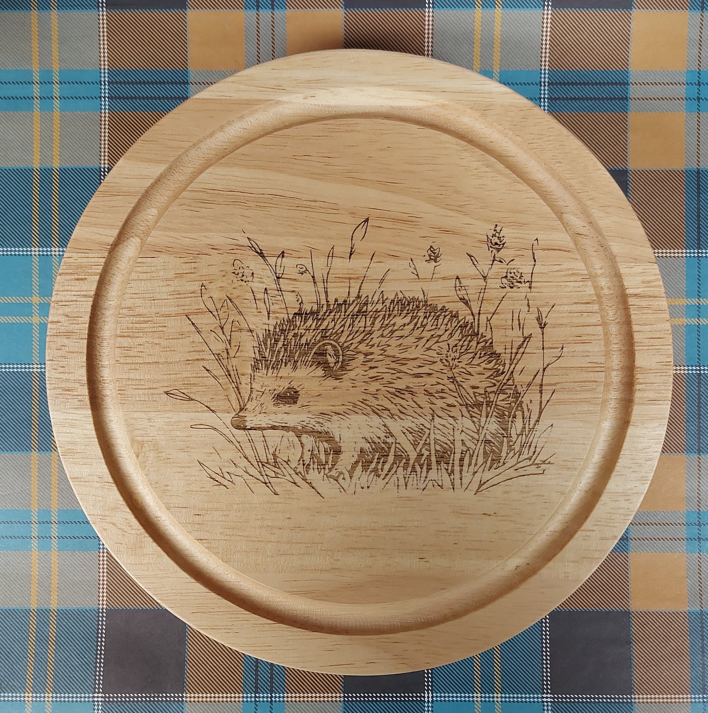 Cheese Board with Knives – Laser Engraved Design