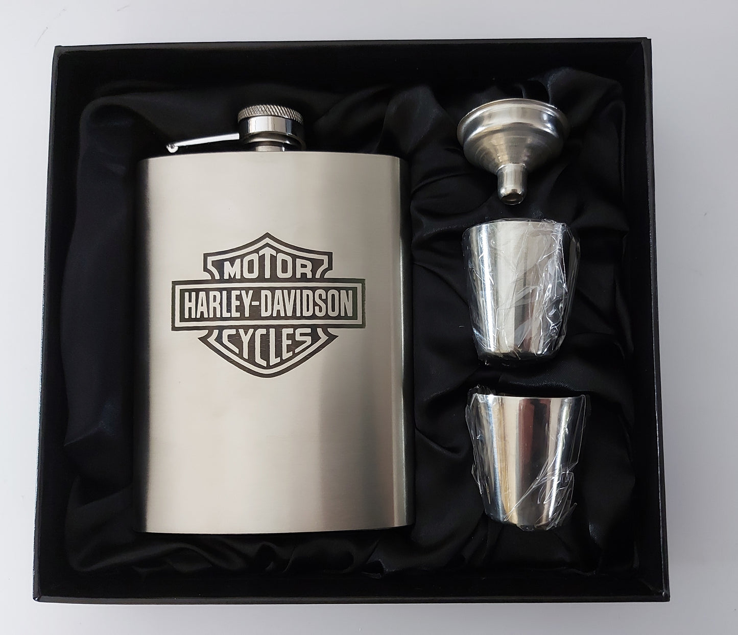 Stainless Steel Laser Engraved 8oz Hip Flask