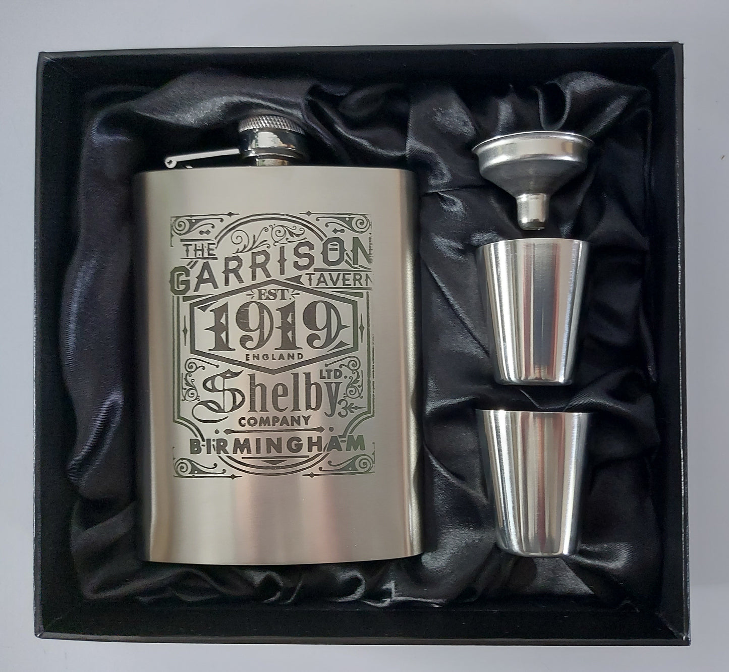 Stainless Steel Laser Engraved 8oz Hip Flask