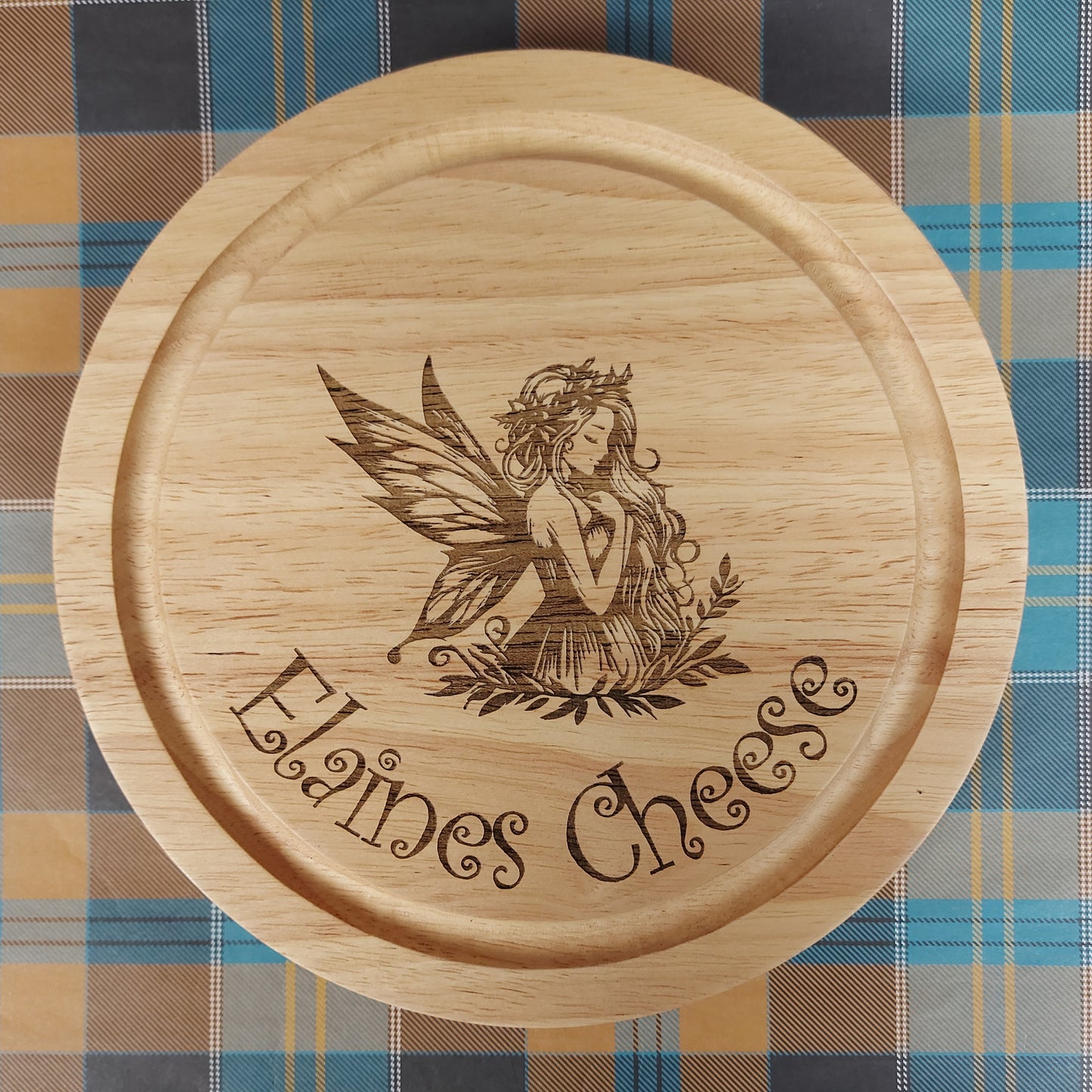 Cheese Board with Knives – Laser Engraved Design